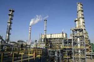 專業(yè)指南 邱縣化工廠拆除所需資質(zhì)與技術(shù)咨詢?cè)斀? />
</span>
<span id=